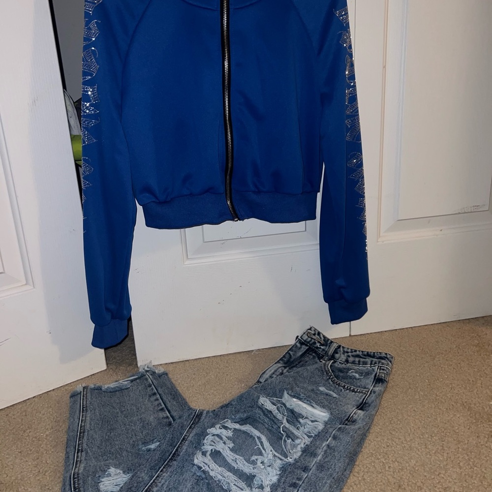 Blue Zip-Up Hoodie and Distressed Jeans Set